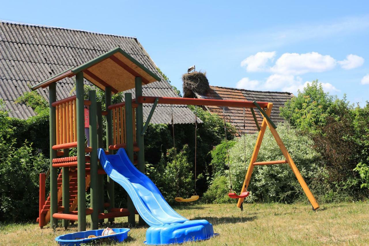 Przytulny Kat Daire Białowieża Dış mekan fotoğraf